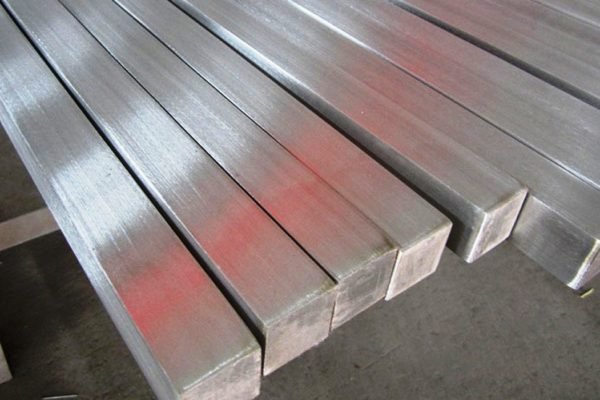 Stainless Steel Square Bars Manufacturers, SS 304 Square Bars, SS 316L Square Bars, SS Duplex Square Bars Manufacturers, Suppliers